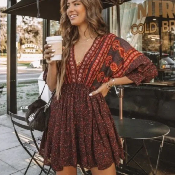 NWOT Vici Stunning Surrounding boho dress - Picture 2 of 6